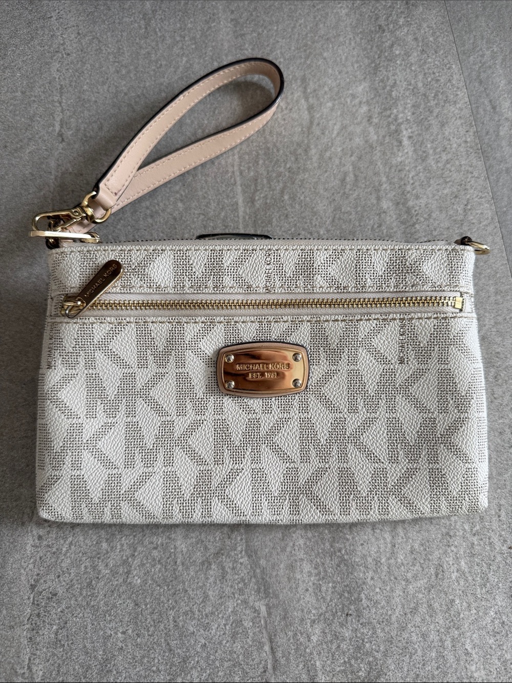 Michael Kors Signature Wristlet
